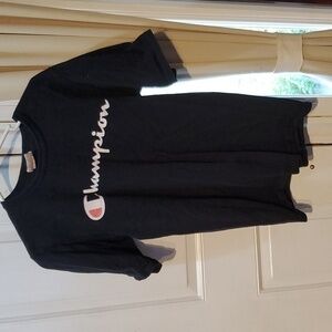 🐻   Champion T-shirt size M